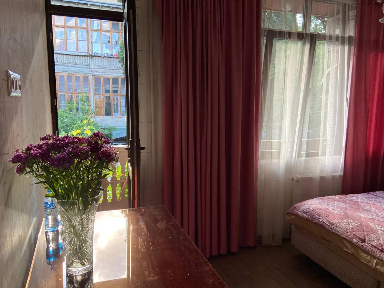 Hotel "Tbilisi Tales" In The Heart Of The Old City Exteriör bild